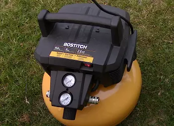 Bostitch BTFP02012 2.6 CFM small handy Air Compressor